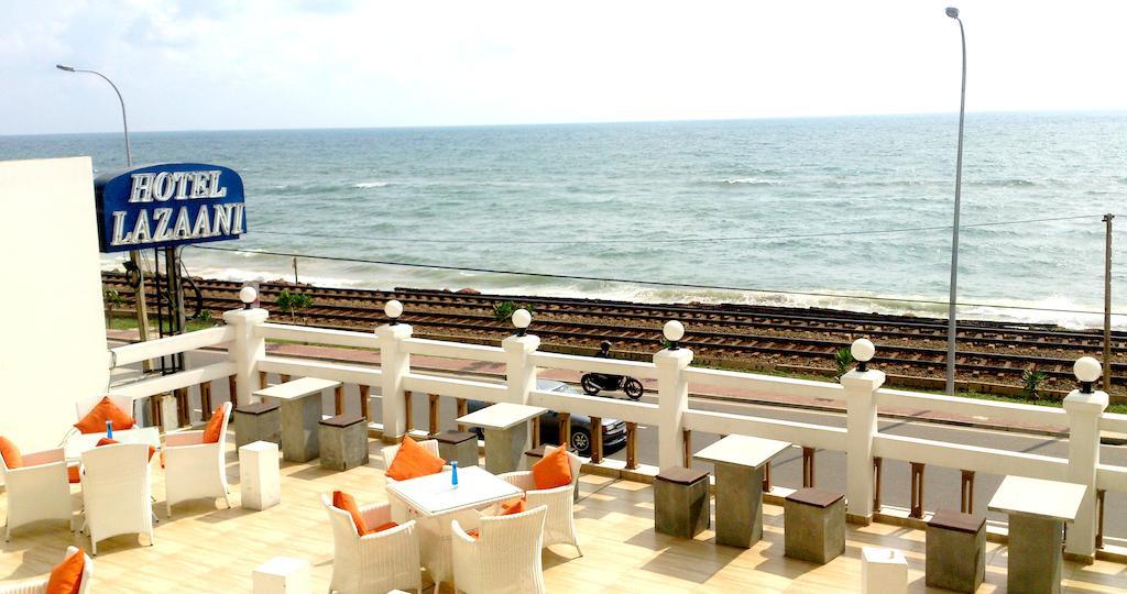 Lazaani Hotel Colombo Esterno foto